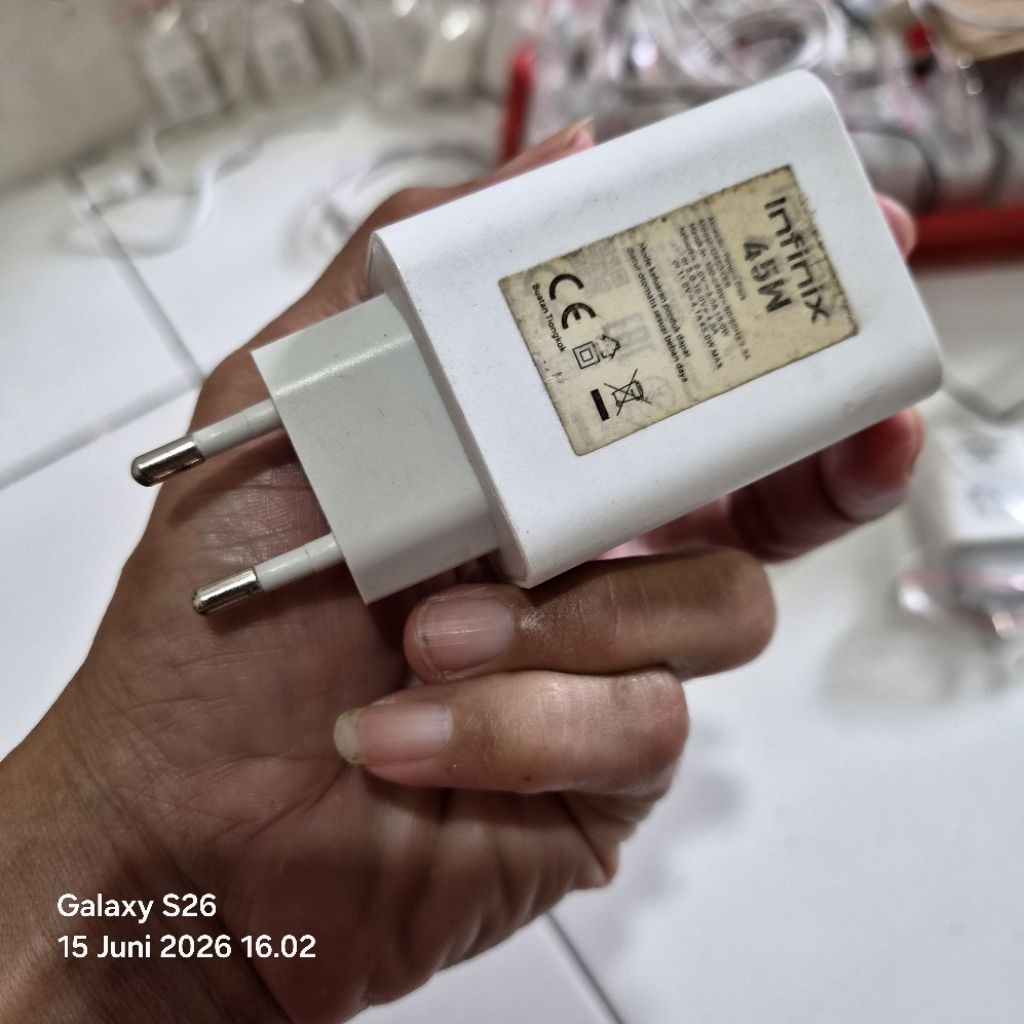 adaptor charger infinix 45 watt original bawaan hp