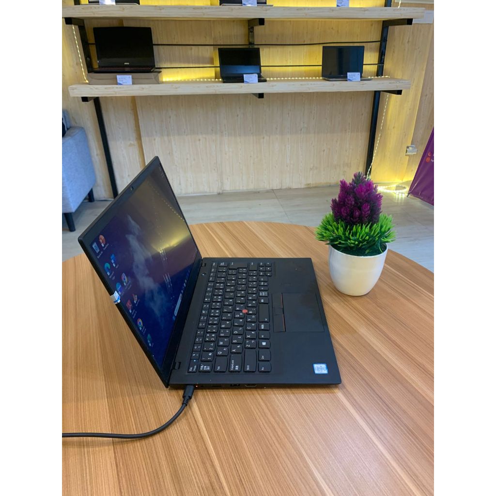 LENOVO THINKPAD X1 CARBON core i5 gen 8