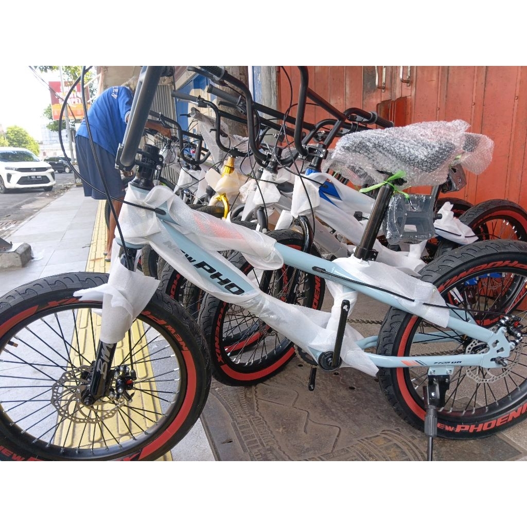 Sepeda BMX Phoenix asli np 7722 db (Cakram) Ban Monster 3.0