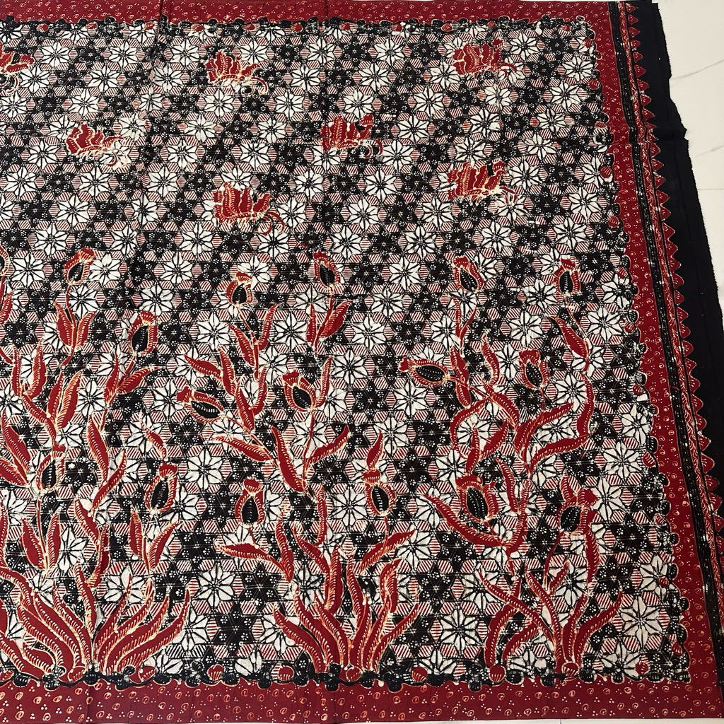 BATIK TULIS LASEM KLASIK