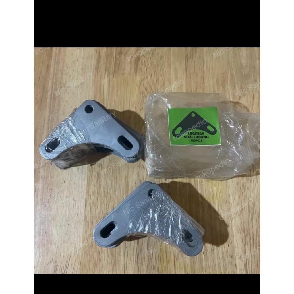 Plat siku lubang abu tebal / Plat siku lubang segitiga Super tebal