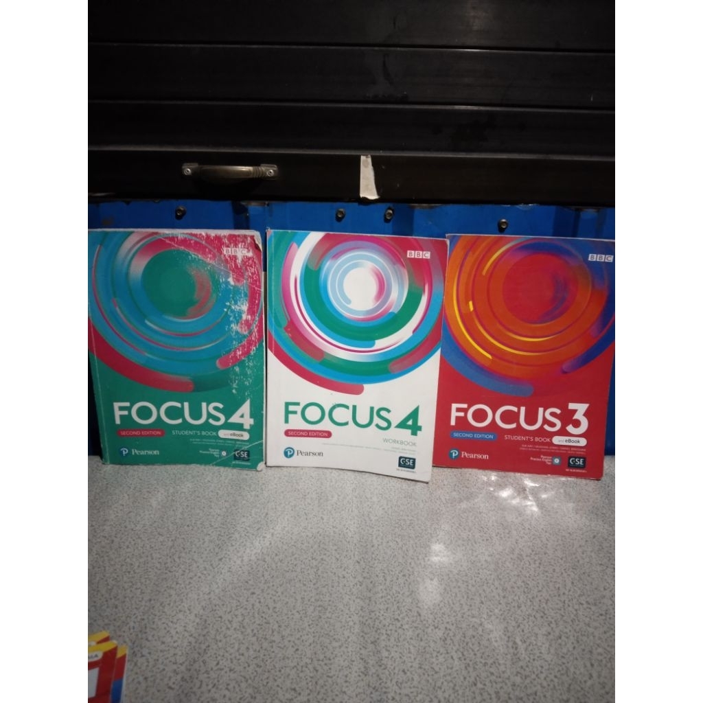 Focus 3 Students book, Focus 4 students book fan work book second edition