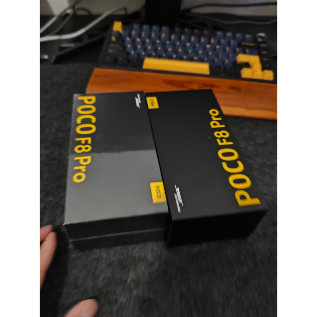 (BNIB) POCO F8 Pro (12/512GB) 5G Snapdragon 8 Elite