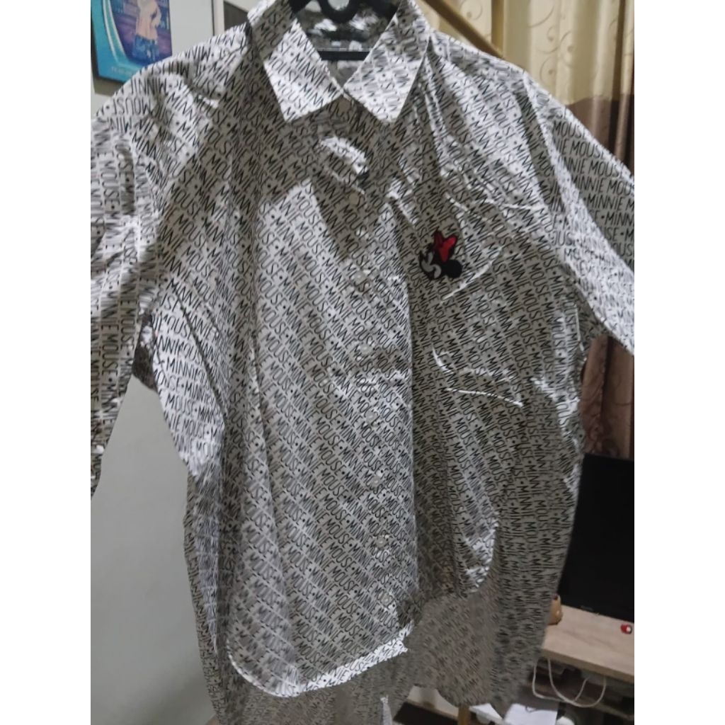 Preloved kemeja minimal