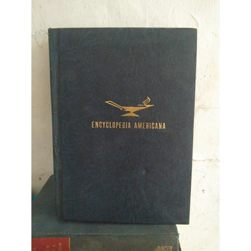 buku The Encyclopedia Americana International Edition