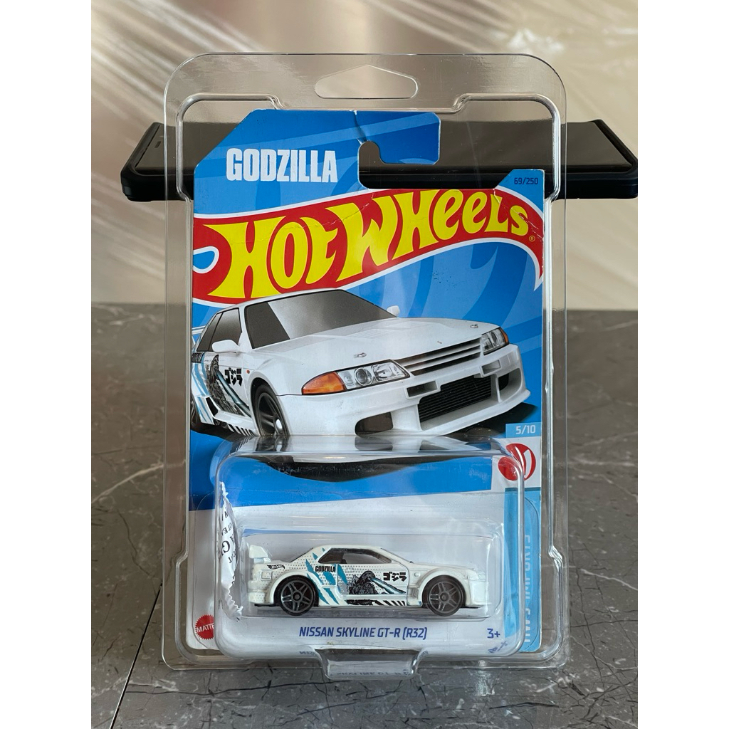 Hot wheels Nissan skyline R32 Godzilla