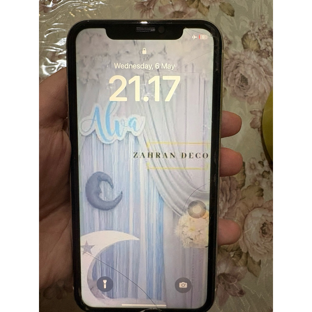 jual Iphone 11 second white tidak pernah service