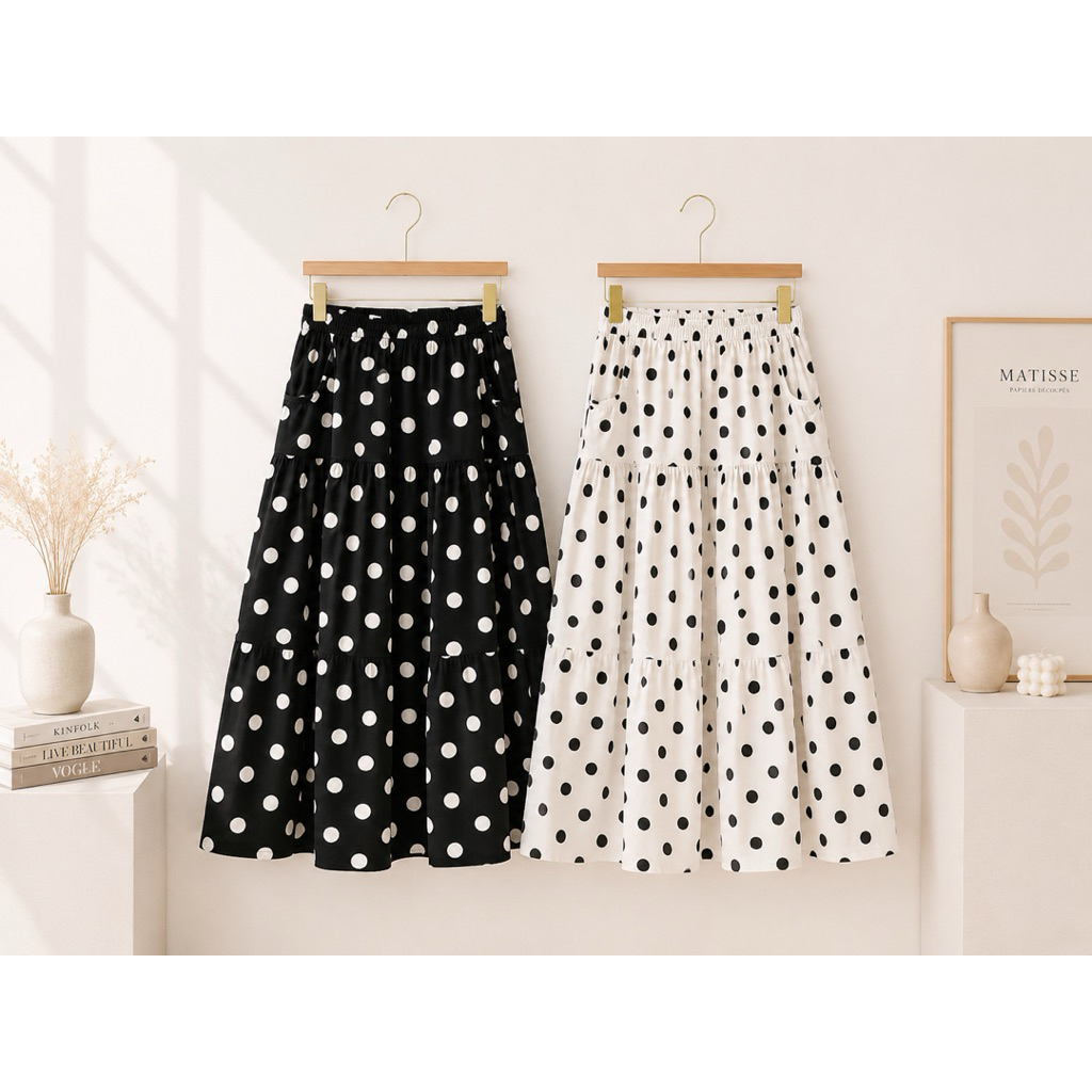 Rok katun motif polkadot casual look