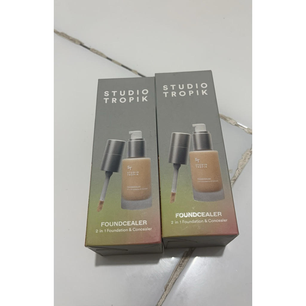 PRELOVED Foundclear studio tropik 2in1