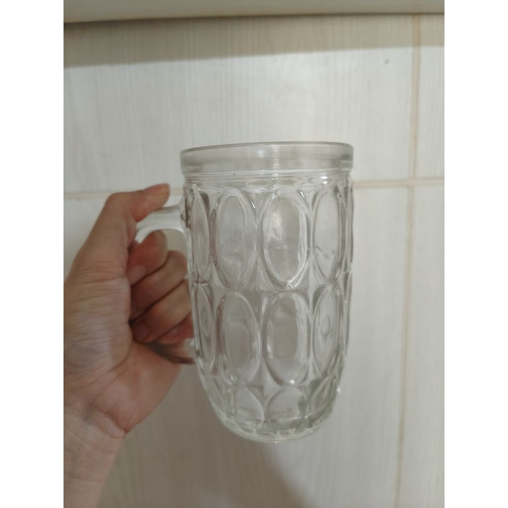 gelas es teh gelas es Rp 2500