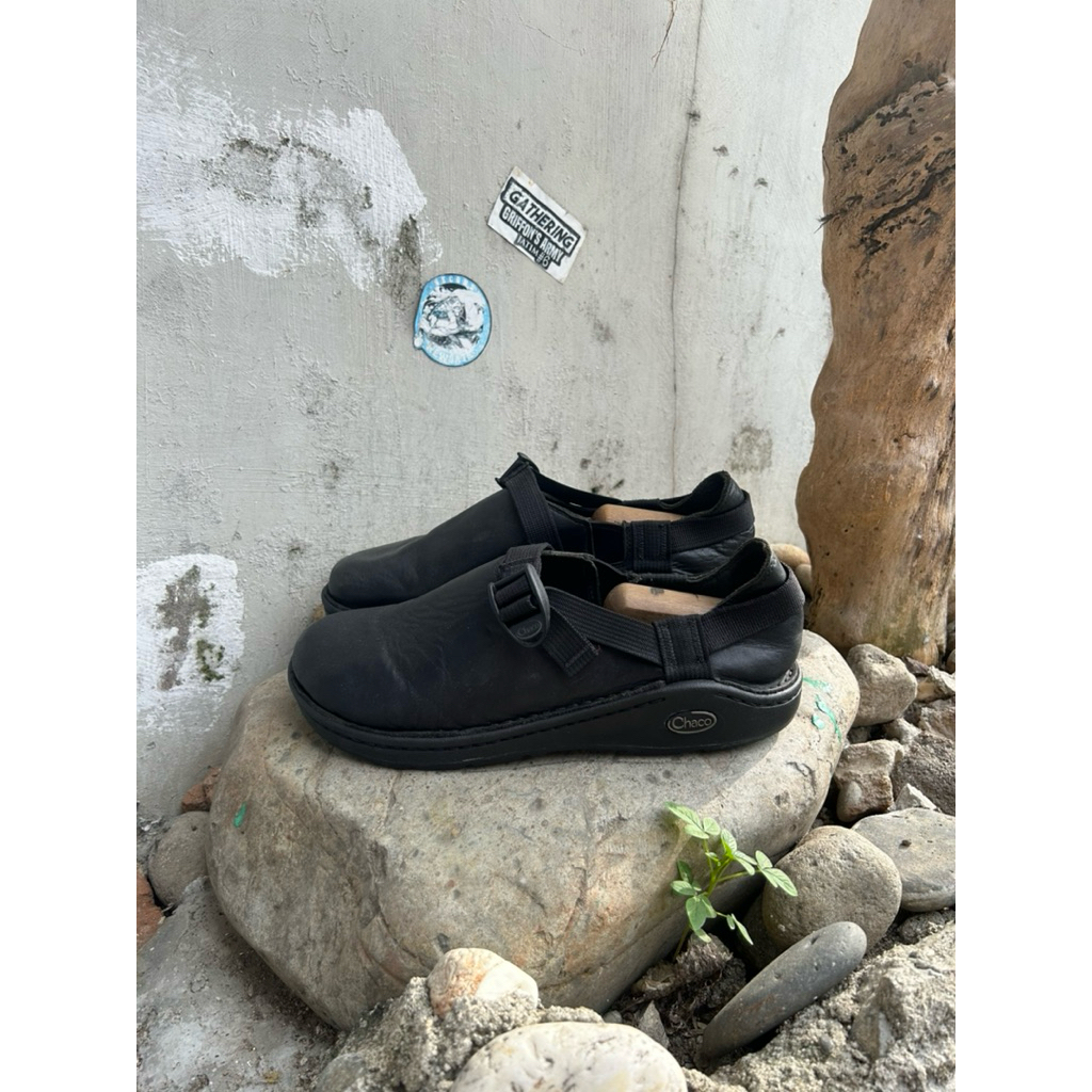 Chaco Pedshed Black Leather