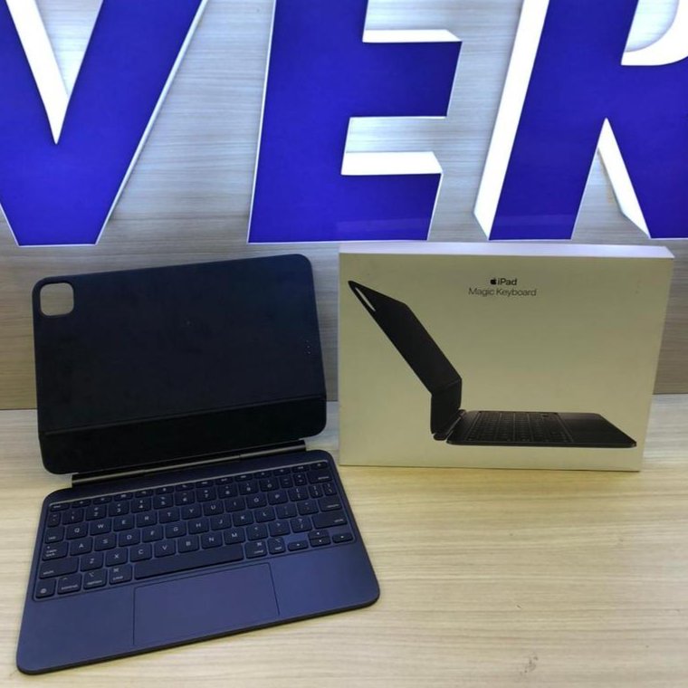 MAGICCC KEYBOARD IPAD PRO M4 11 INCH SECOND GARANSI RESMI