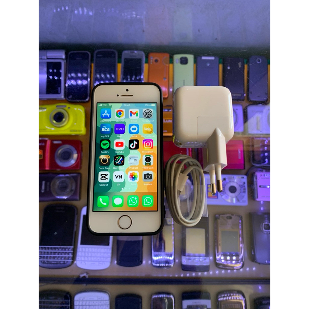 iPhone SE Gen 1st 2016 32gb Celluler Second-Bekas
