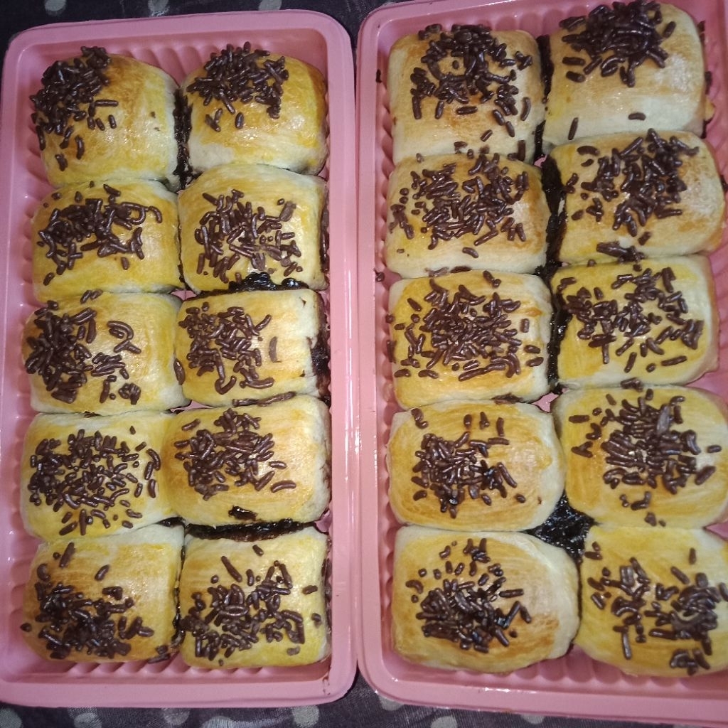 bolen homemade/bolen pisang coklat lumer/bolen pisang coklat