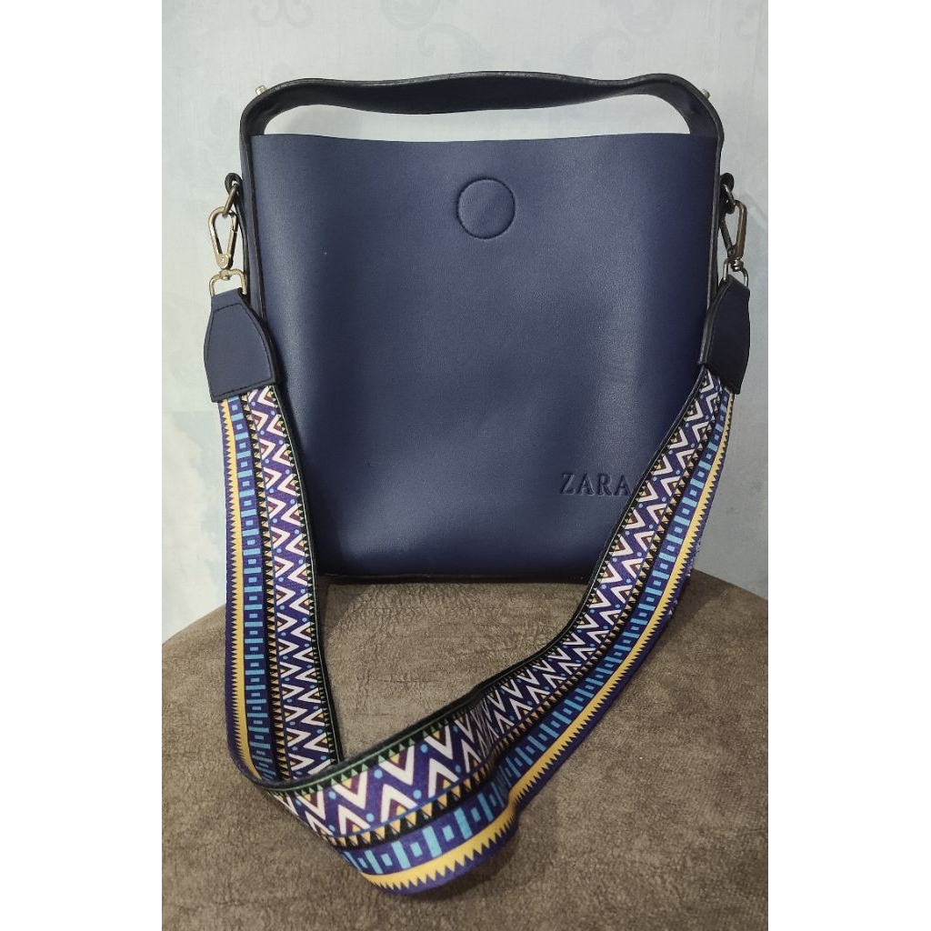 Sling Bag Zara kulit tebal, bisa hand bag