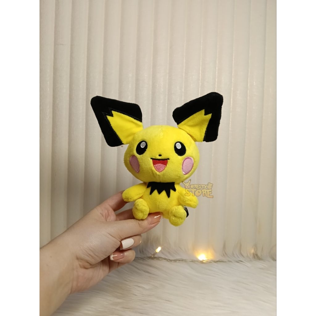 Boneka Pokemon Pichu Sitting Cuties - Pokemon Center