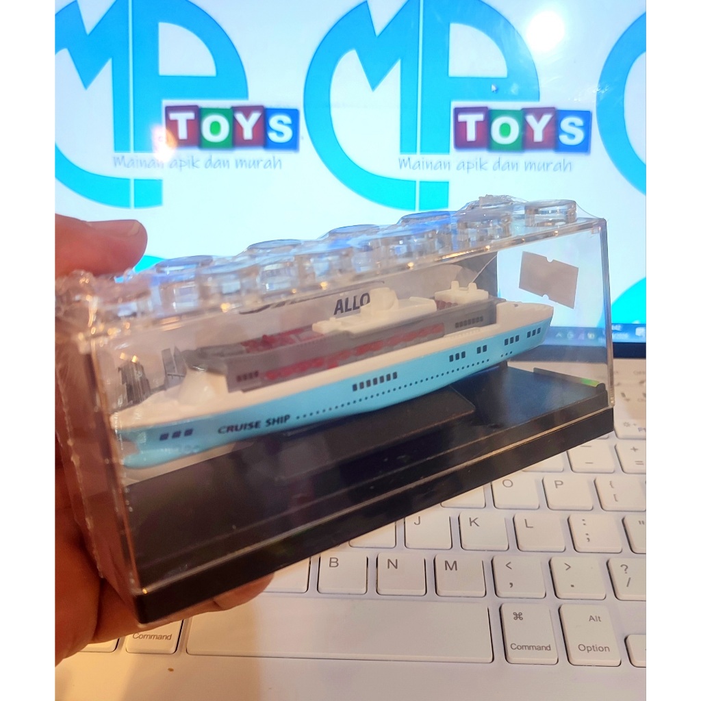 diecast kotak akrilik mainan diecast kapal pesiar titanic alloy metal diecast toys koleksi kapal cru