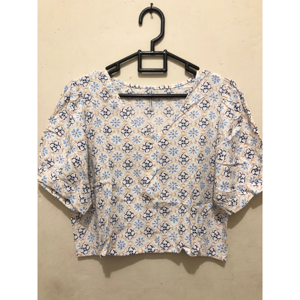 Preloved Top Colorbox
