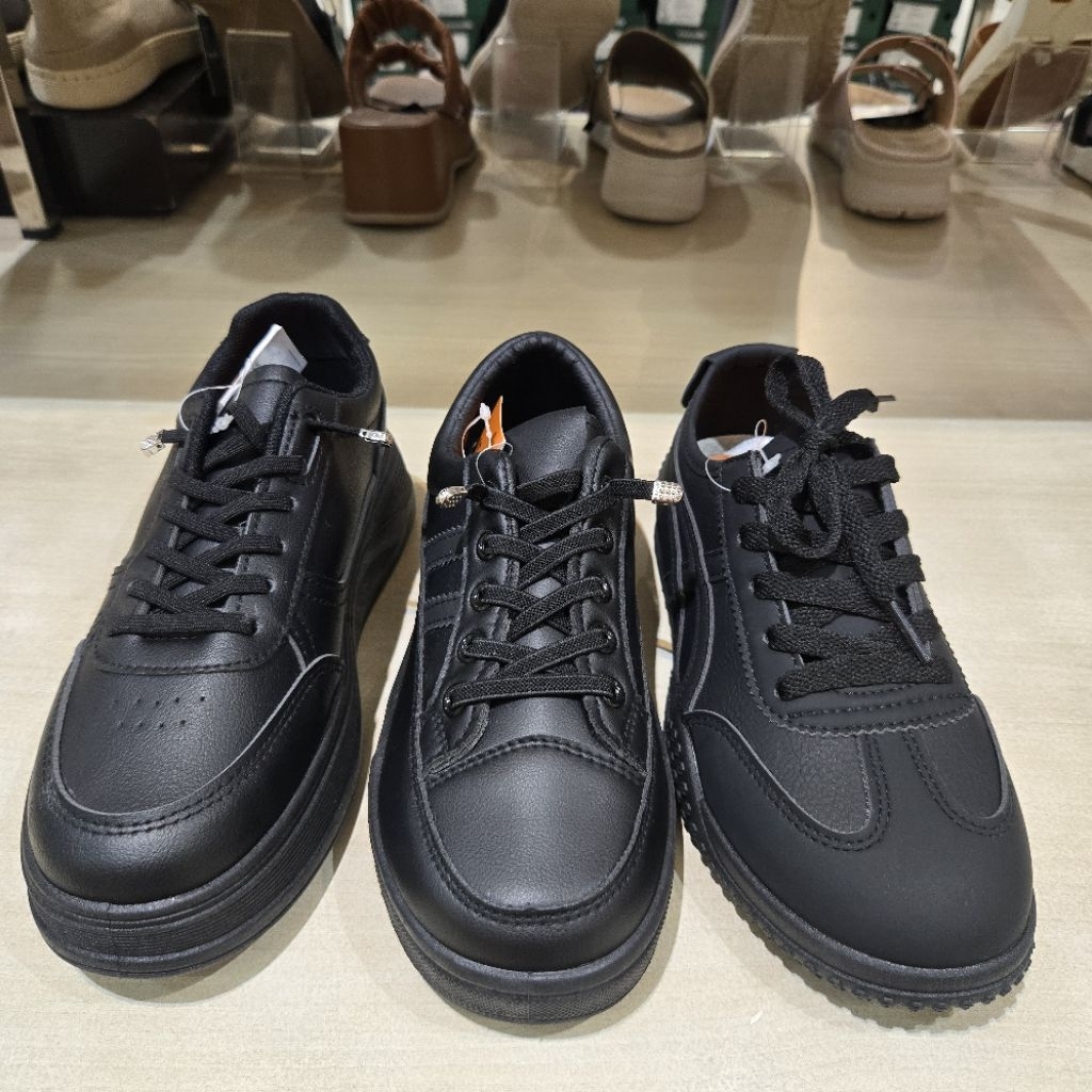 St moritz NEW ARRIVAL sepatu sneakers tali wanita ori size 36-40