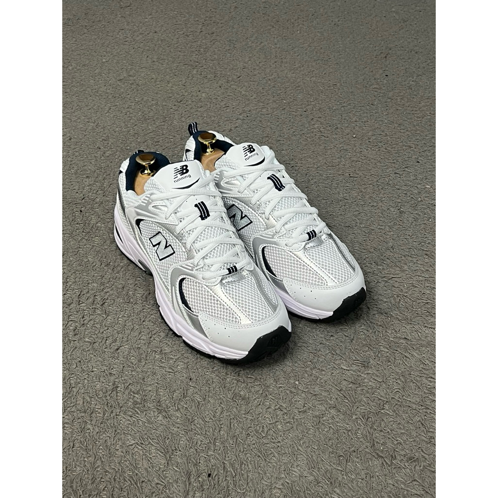 Silver White Indigo 530