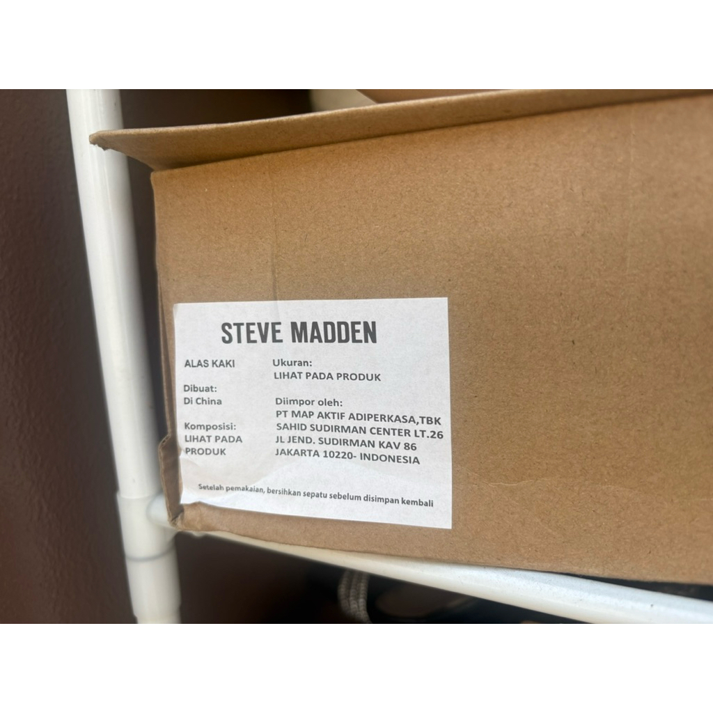 sepatu steve madden