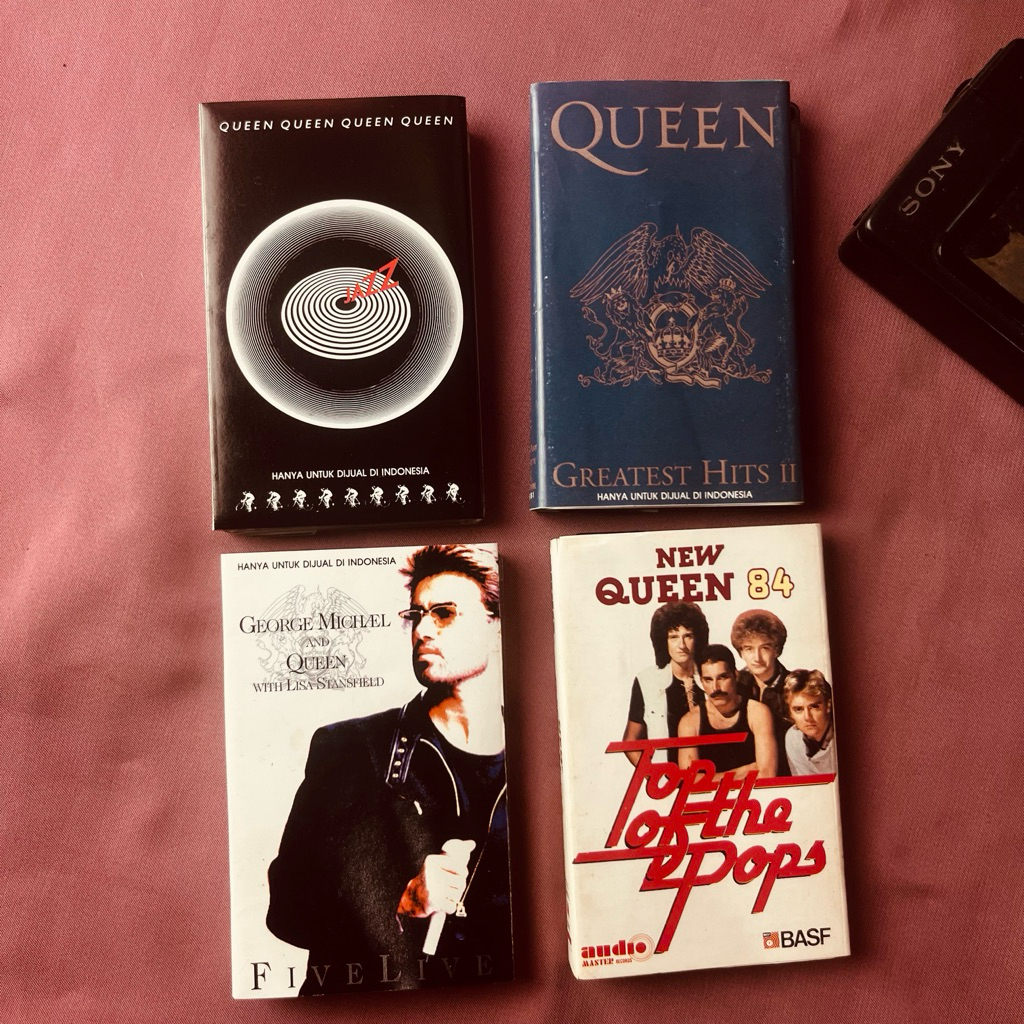 Kaset Pita Queen Collection – Jazz / Greatest Hits II / Five Live / New Queen ’84 Top Of The Pops Or