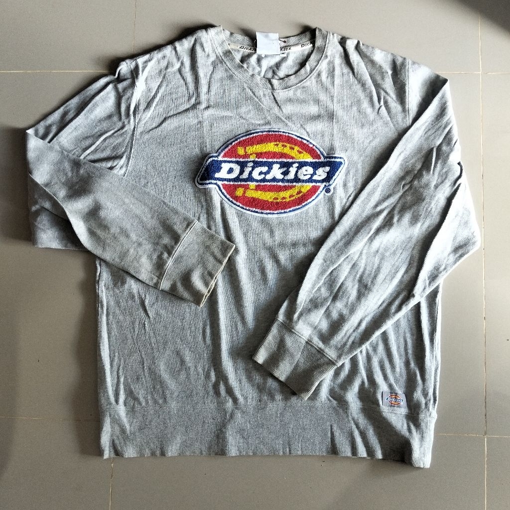 crewneck dickies