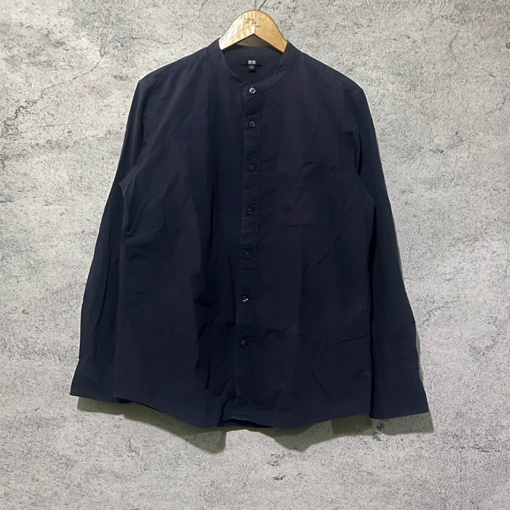 kemeja uniqlo sanghai kemejw