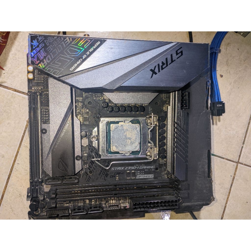 mobo itx asus rog strix z390-i gaming minus