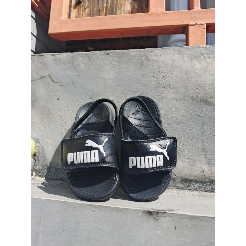 PRELOVED SANDAL PUMA