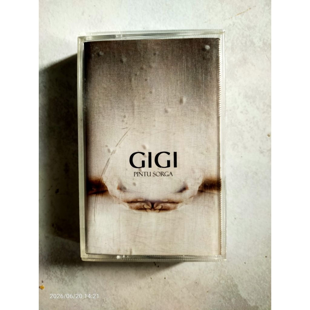 kaset pita GIGI "pintu sorga"