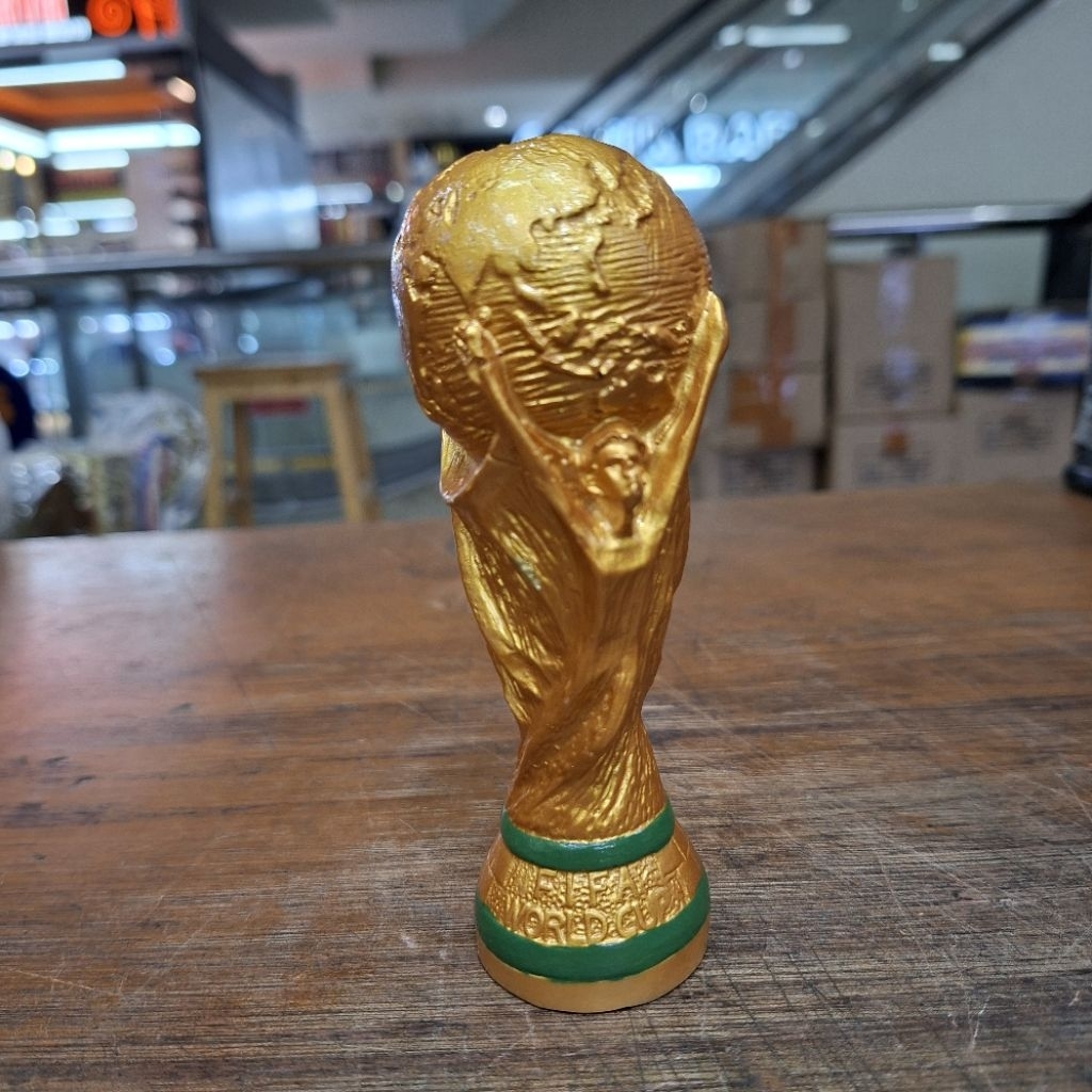 piala dunia FIFA world cup T13cm | trophy piala dunia kecil | trophy piala dunia bahan fiber