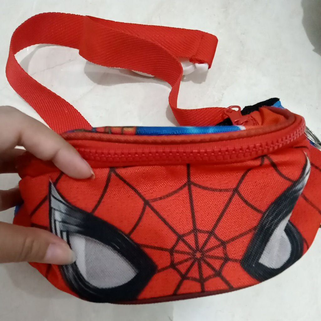 Preloved tas slempang anak laki2 spider