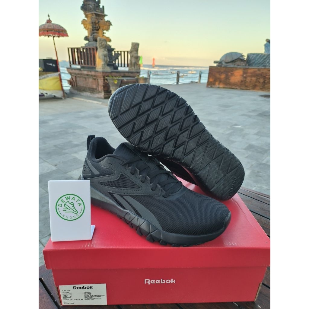 Sepatu Reebok Flexagon Energy TR 4
