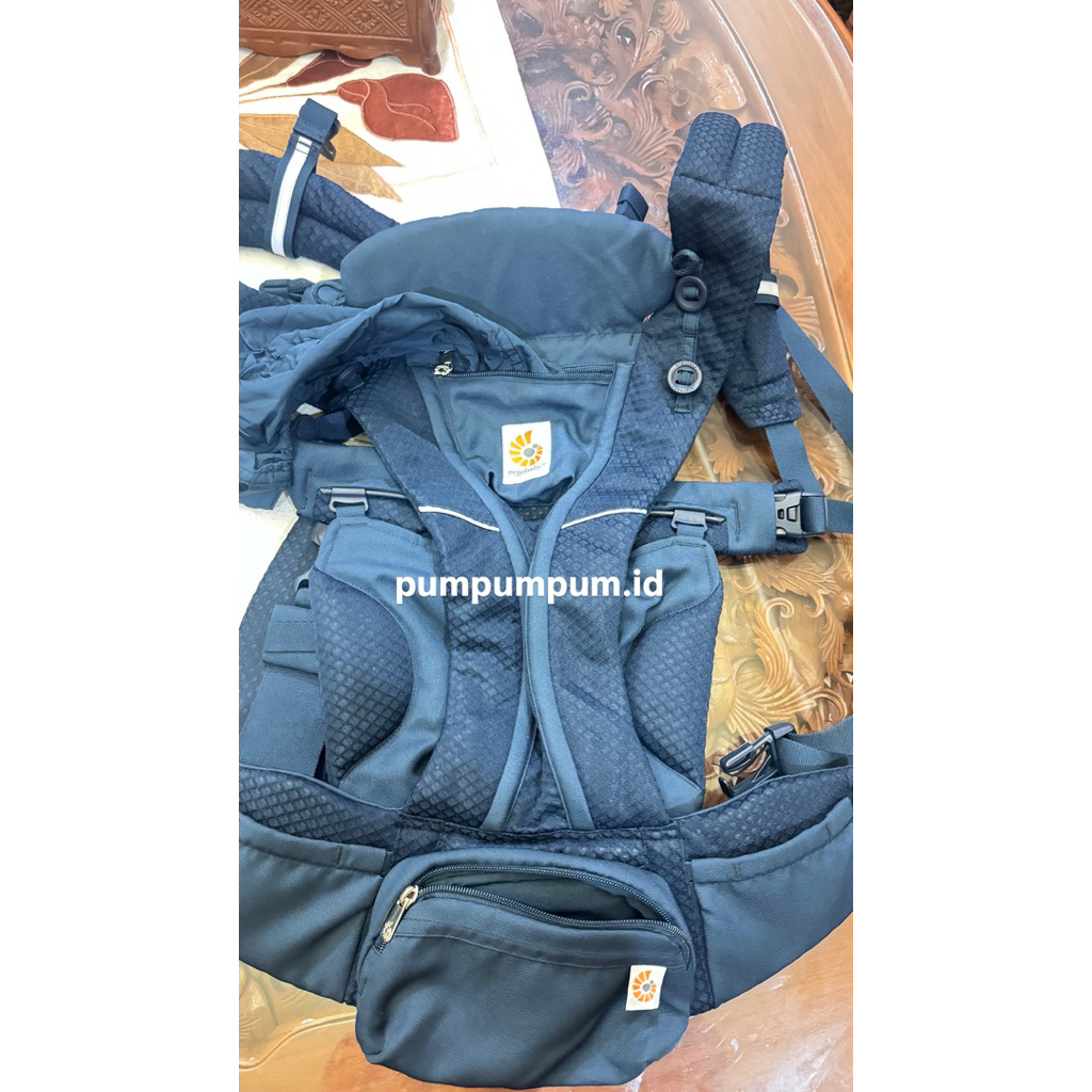preloved ergobaby omni breeze original - like new