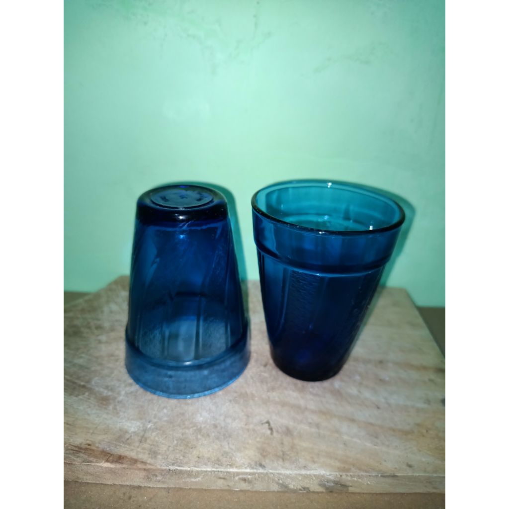 GELAS KACA BIRU KECIL