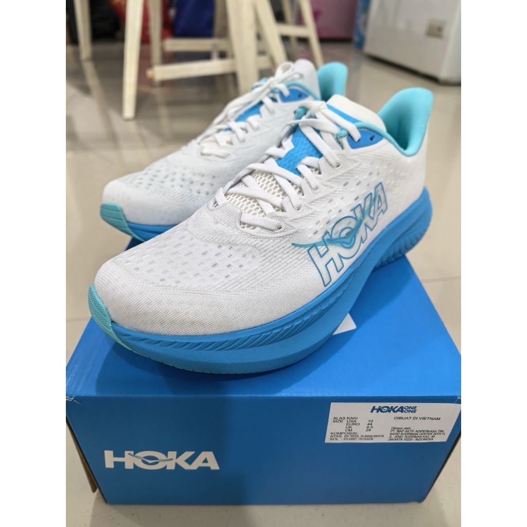 Hoka Mach 6