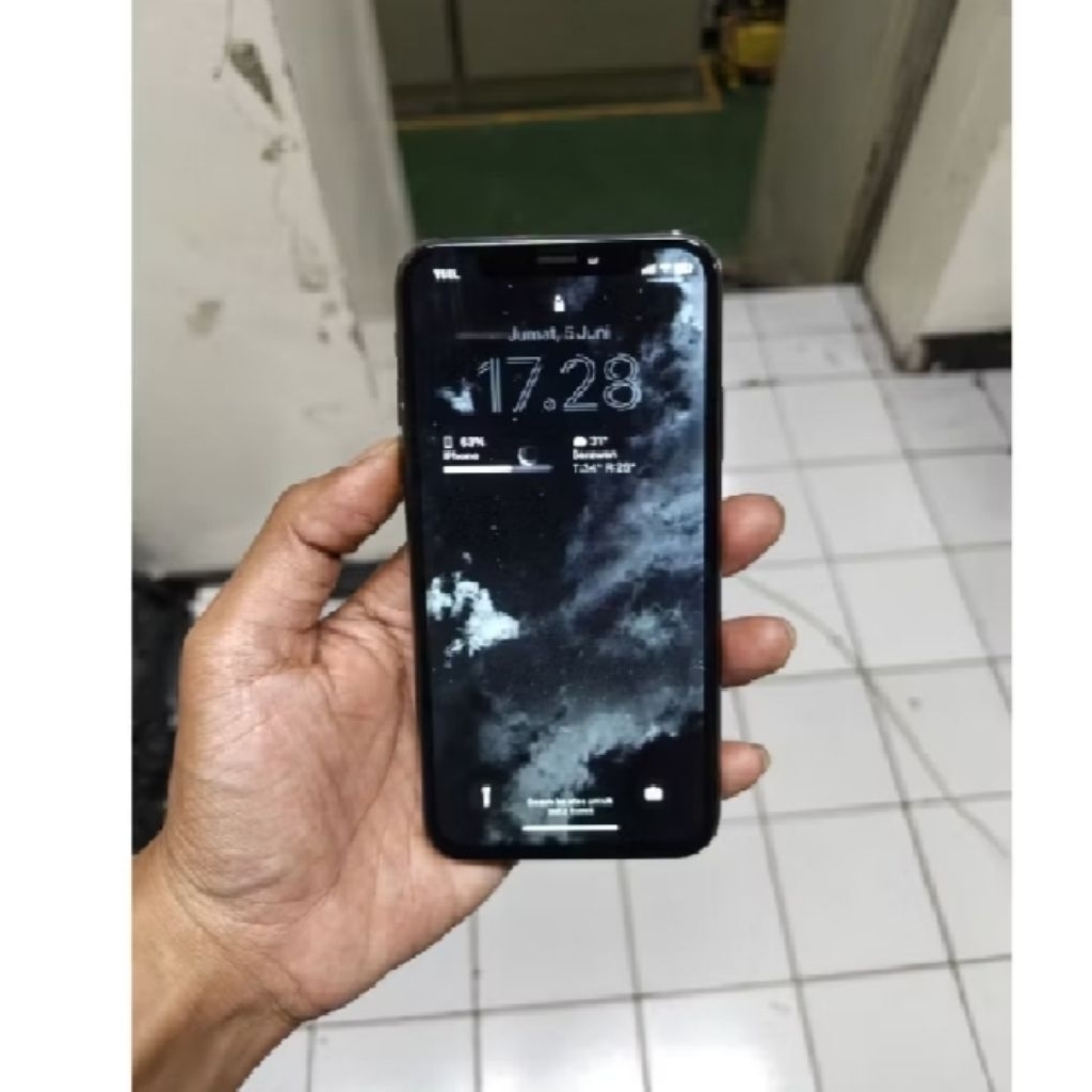 iphone x ram 3/64 mulus bergaransi siap pakai