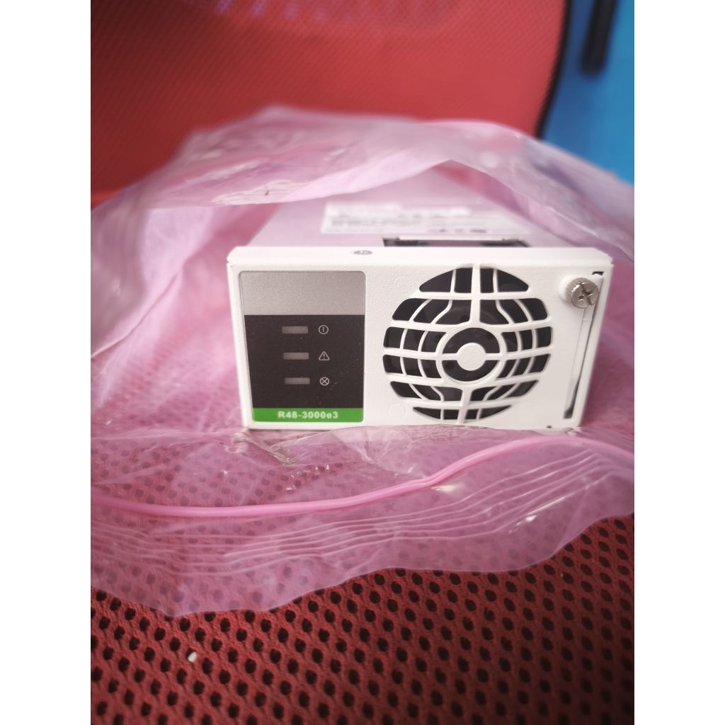 power supply R48-3000e3 48v 3000w vertiv NEW