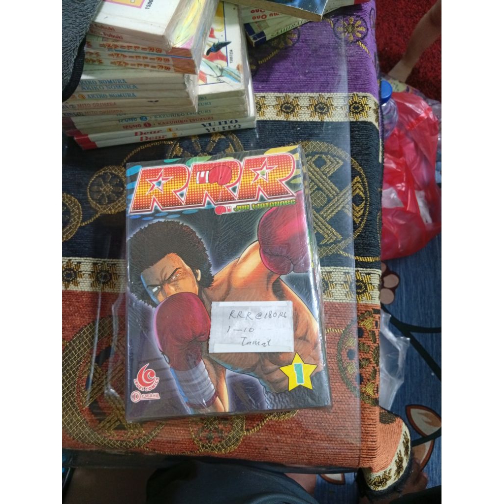 komik RRR no 1-10 and original