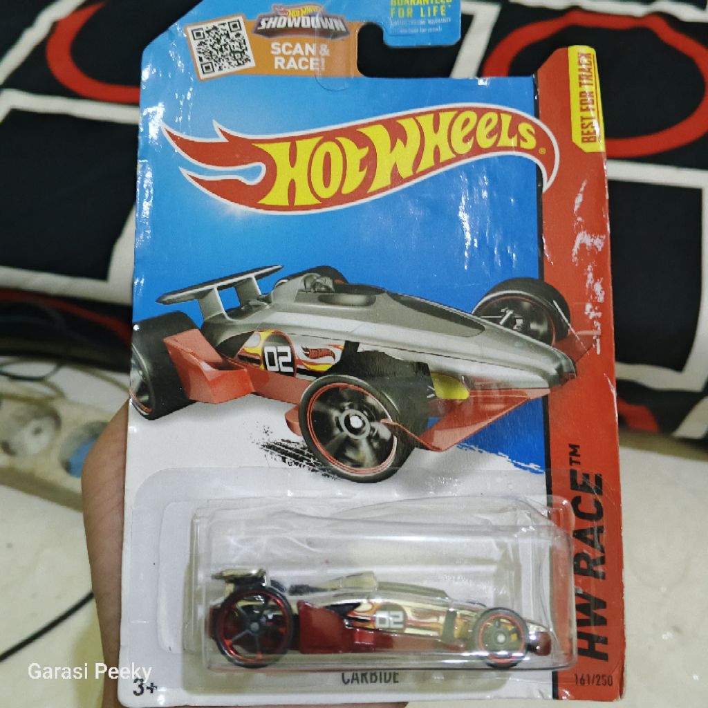 Diecast Hot Wheels Acceleracers CARBIDE chrome - scale 1:64 - koleksi display