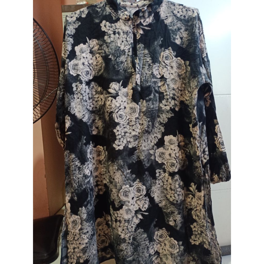 [PRELOVED] TUNIK BUNGA BUNGA