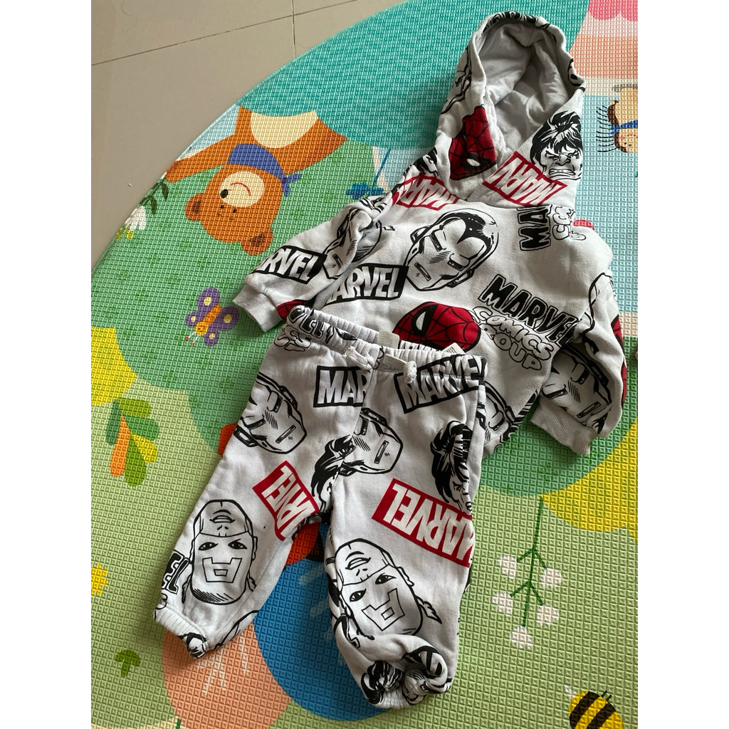 preloved hoodie training suit marvel h&m baby