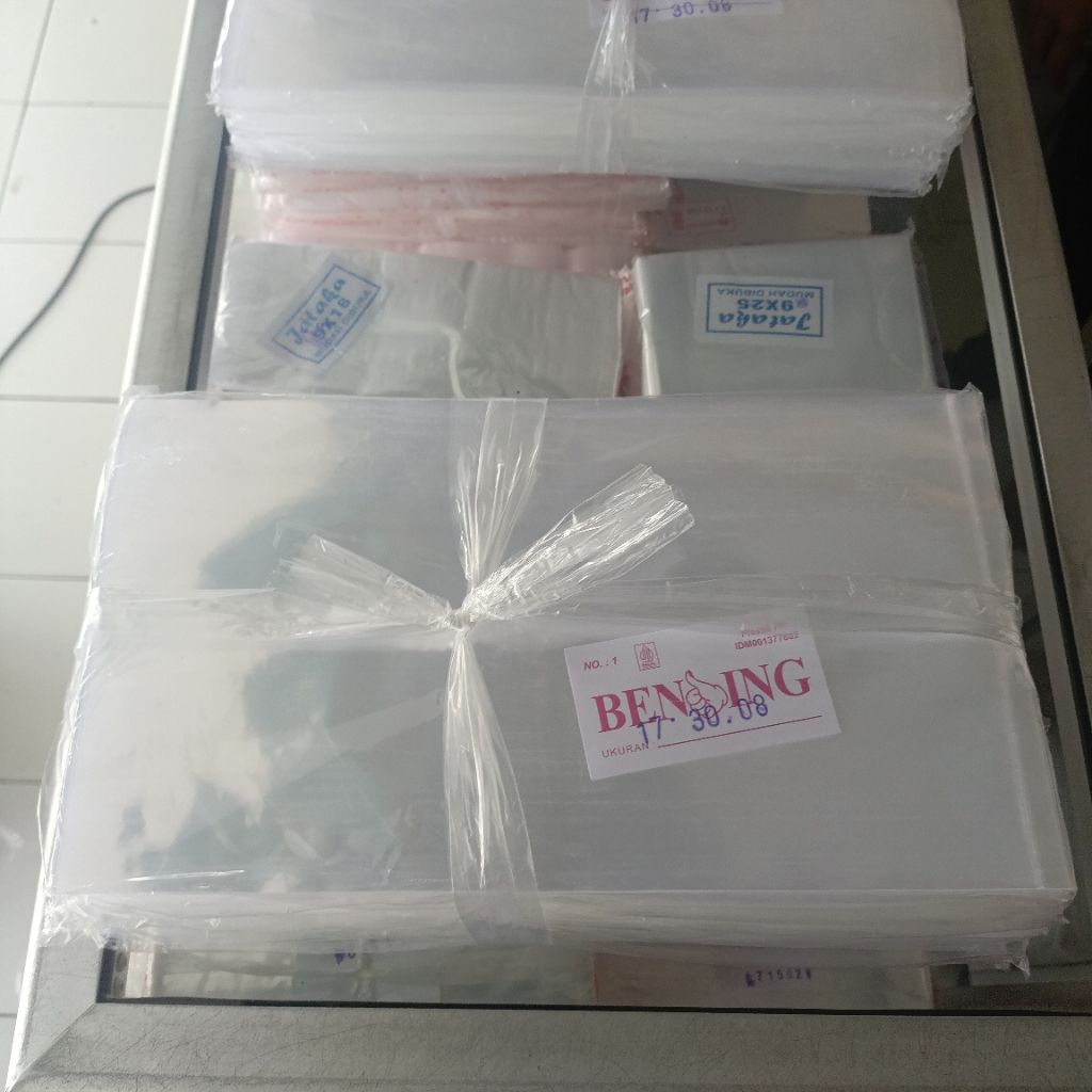 Plastik PP Tebal 0.8 BENING Ukuran 17x30