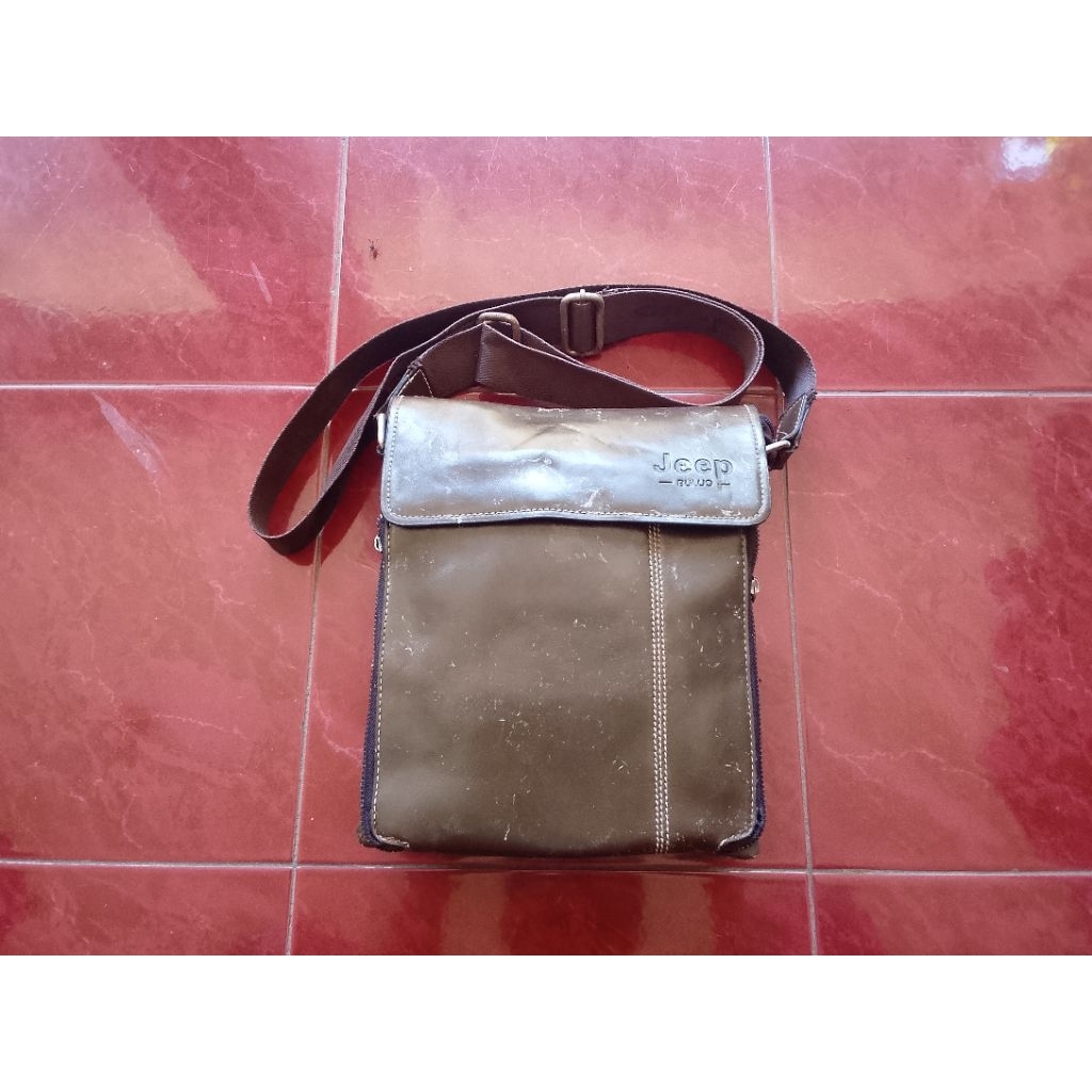Tas SlingBag Kulit Jeep Original Second