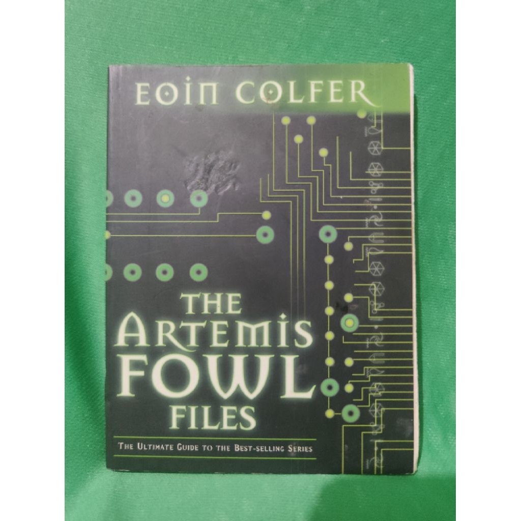 BUKU THE ARTEMIS FOWL FILES