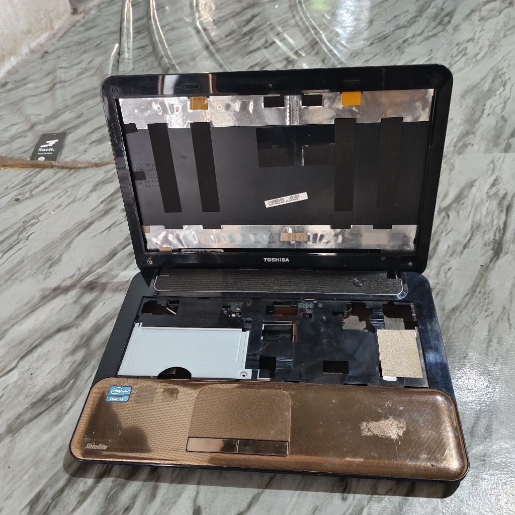casing cassing case kesing Laptop Toshiba M840