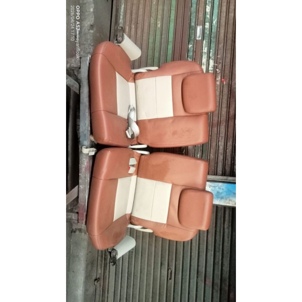 jok belakang baris 3 innova 2015 2008
