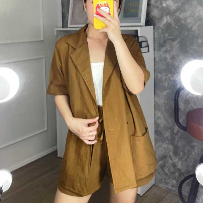 Setelan Pants Celana Pendek + Blazer Set Wanita