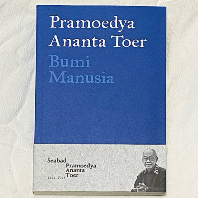 preloved novel bumi manusia (original)